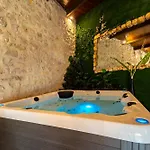 Prázdninový dům La Casa De Mi Madre Con Piscina