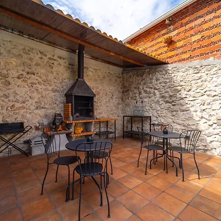 La Casa De Mi Madre Con Piscina Feriehus