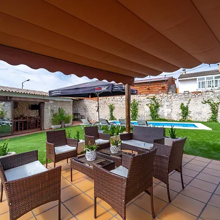 La Casa De Mi Madre Con Piscina